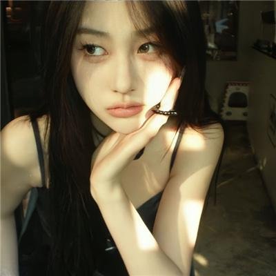 推新人的故事 在线观看
